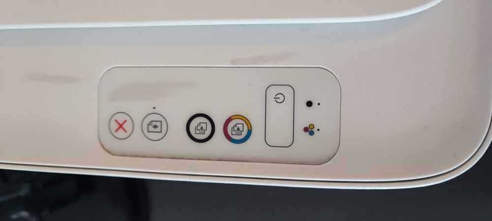 Vand imprimanta hp deskjet 2320