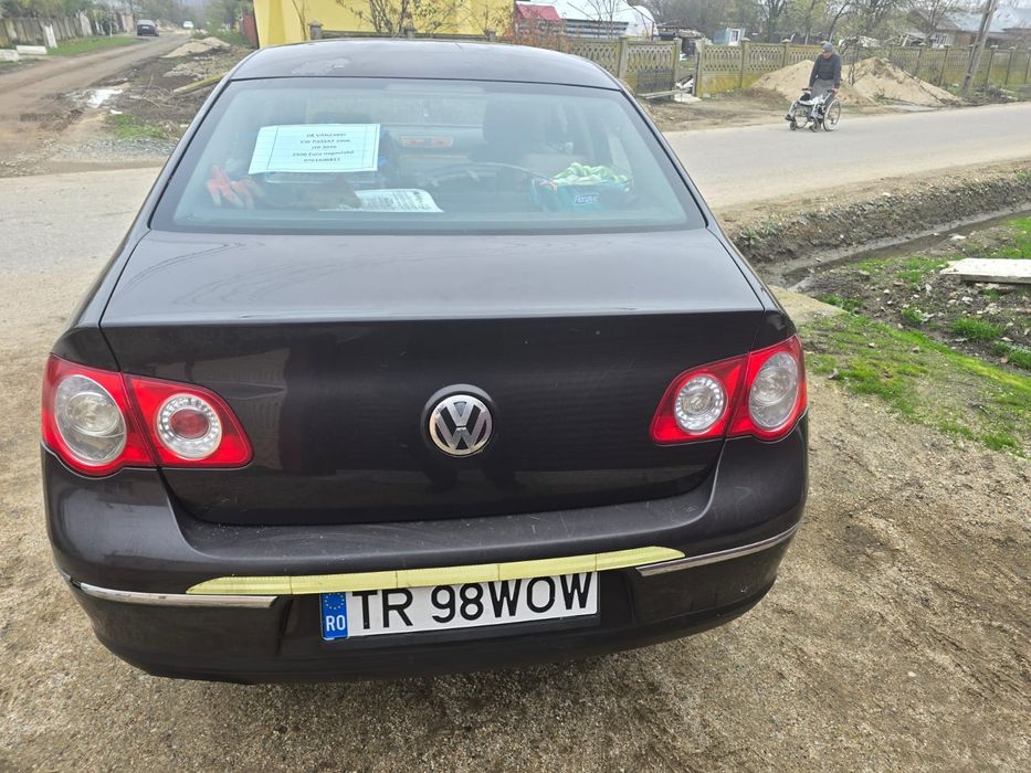 Vând Volkswagen Passat 2006