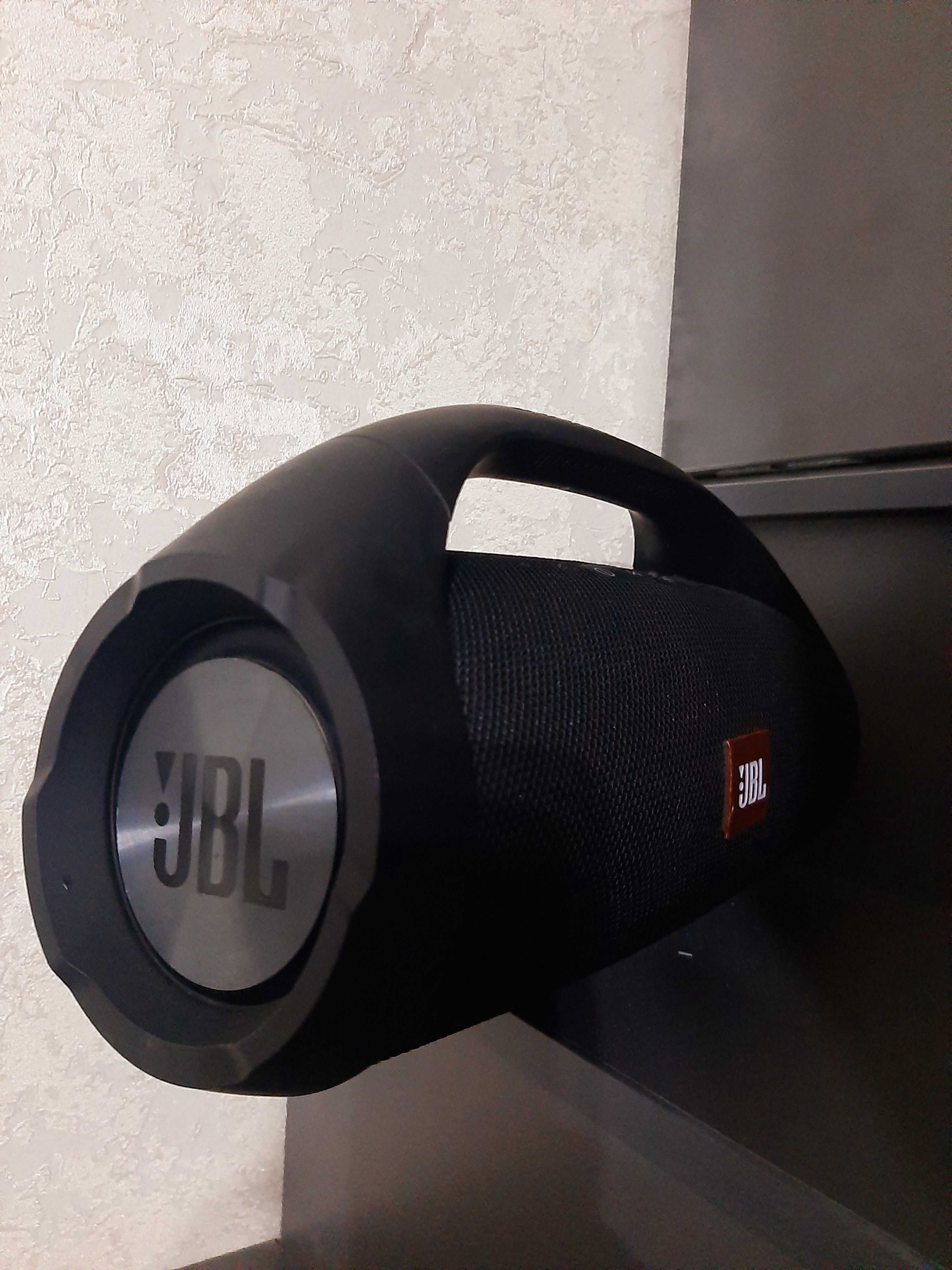 Колонка портативная JBL BUMBOX