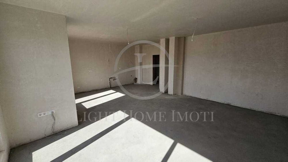 Продава се Четиристаен апартамент в Пловдив, Беломорски - 158 кв.м за 1229 €/кв.м - Снимка #4