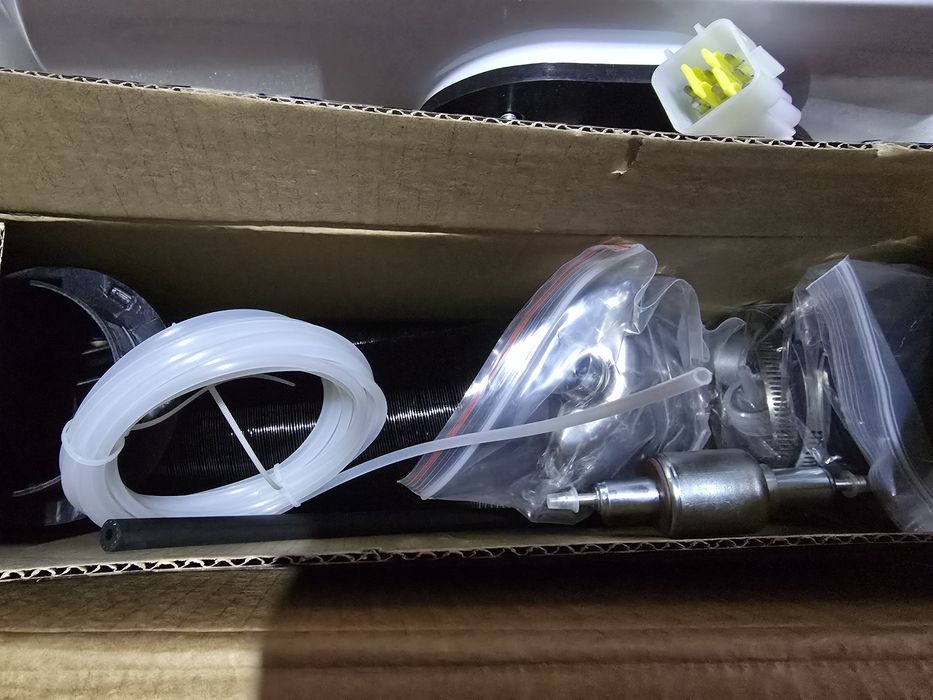 Sirocou 5kw 12v 24v nou Încălzitor motorină tip webasto aluminiu