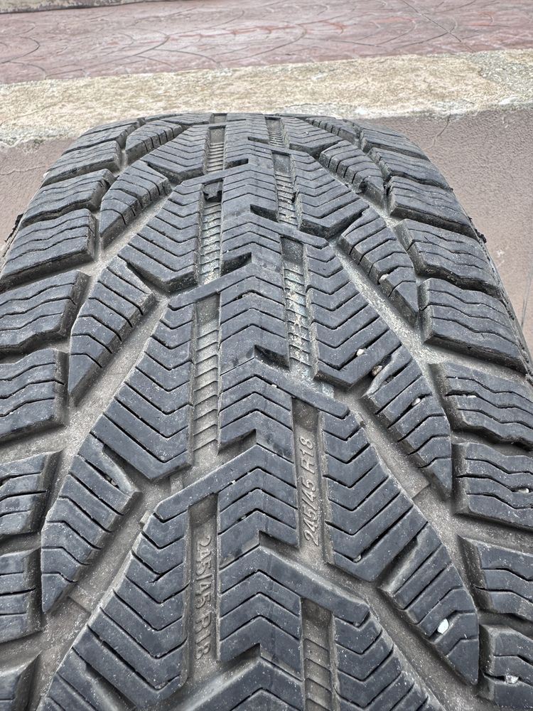 Anvelope de iarna sebring 245/45 R18