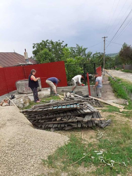 Garduri si porti din panou stil jaluzele, sipca metalica, plasa si BCA
