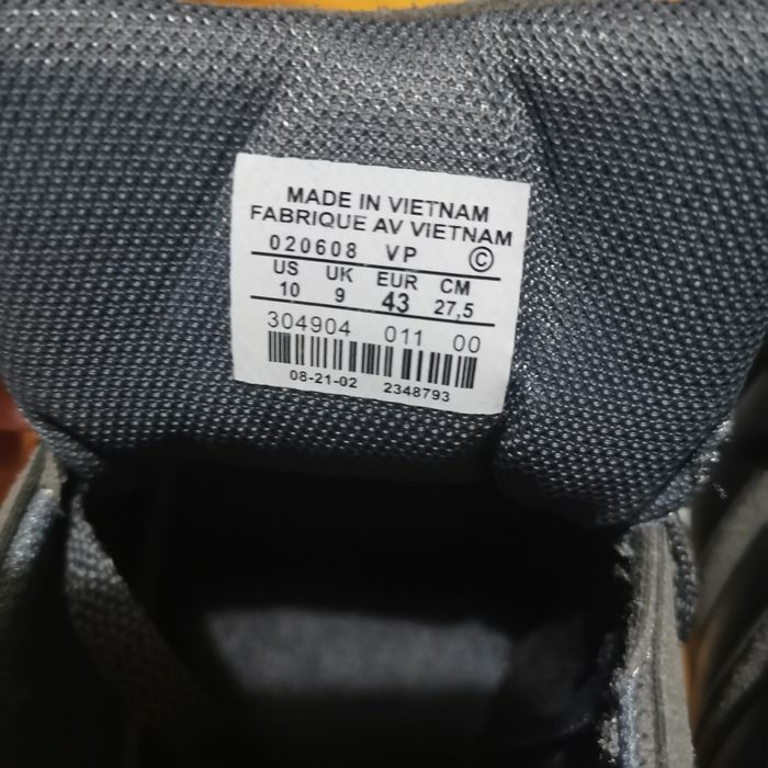 Нови кецове Адидас- 42номер