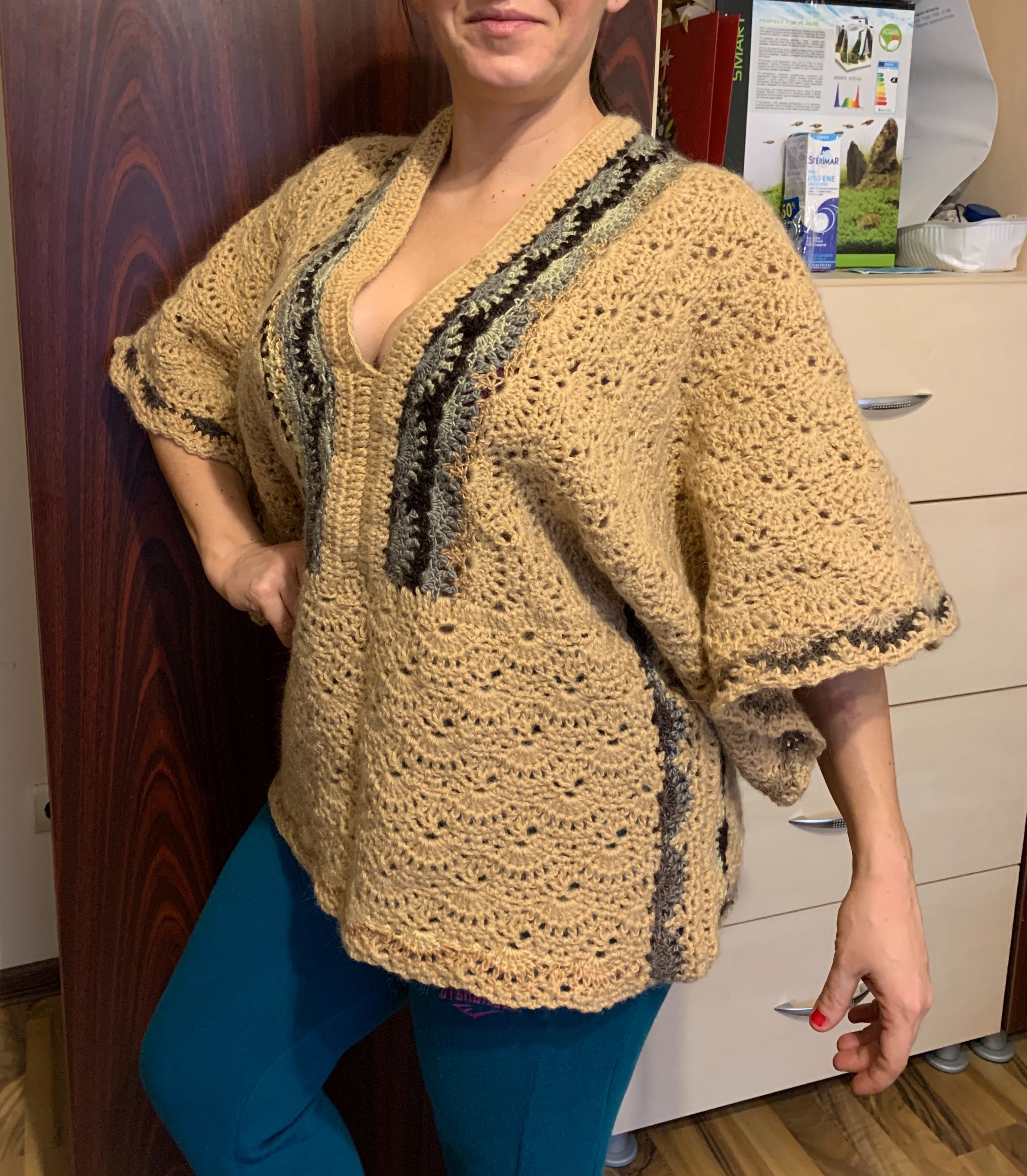 Bluza crosetata tip kimono