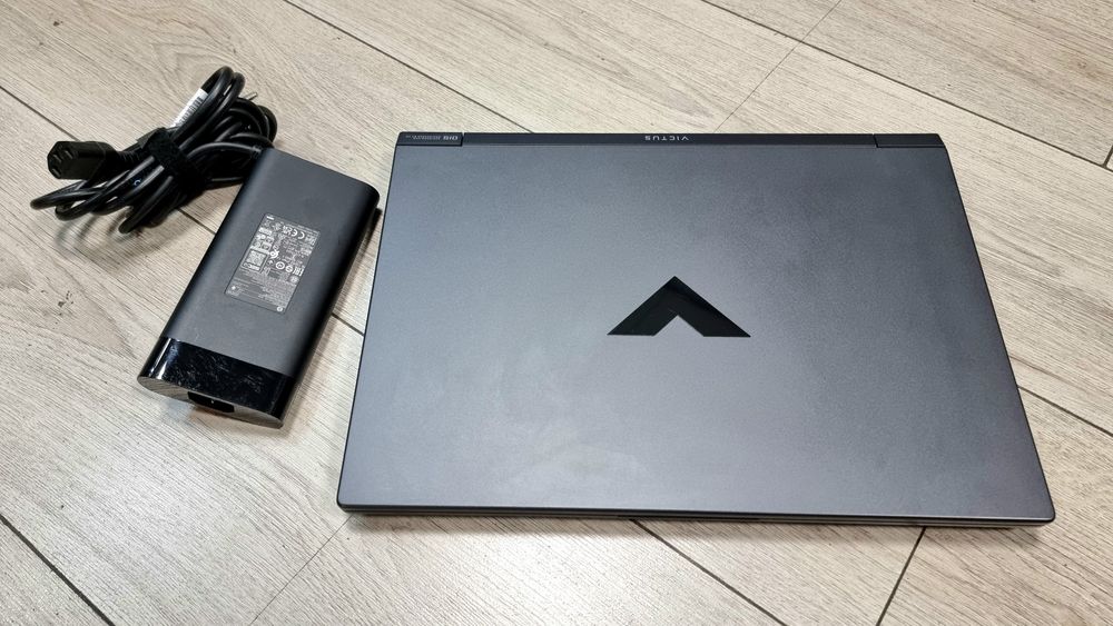 Amanet F28: Laptop HP Victus 15fb0016nq (N)