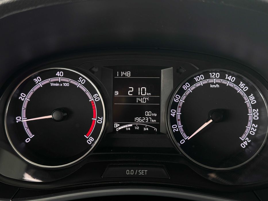 Skoda Fabia 3 facelift 2019, 1.0 tsi 95cp, Navigatie, Senzori parcare