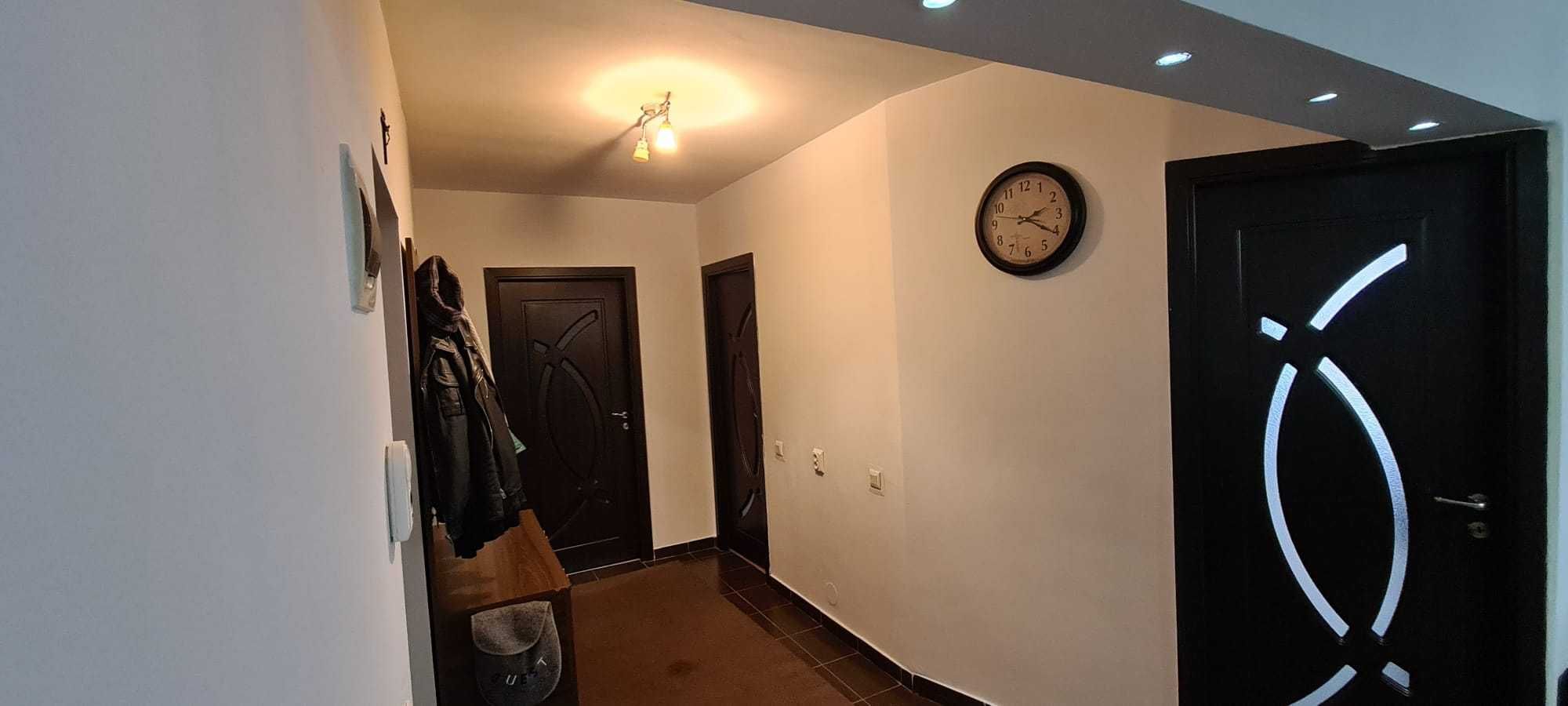 Apartament 2 camere, 61mp, zona Florilor