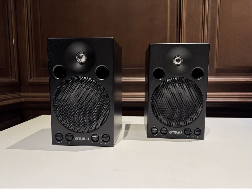 Студийный монитор Yamaha MSP3
