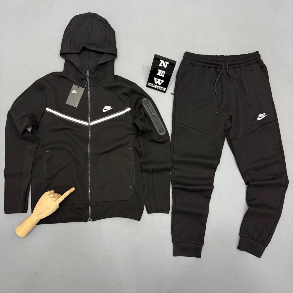 Комплект Nike Tech