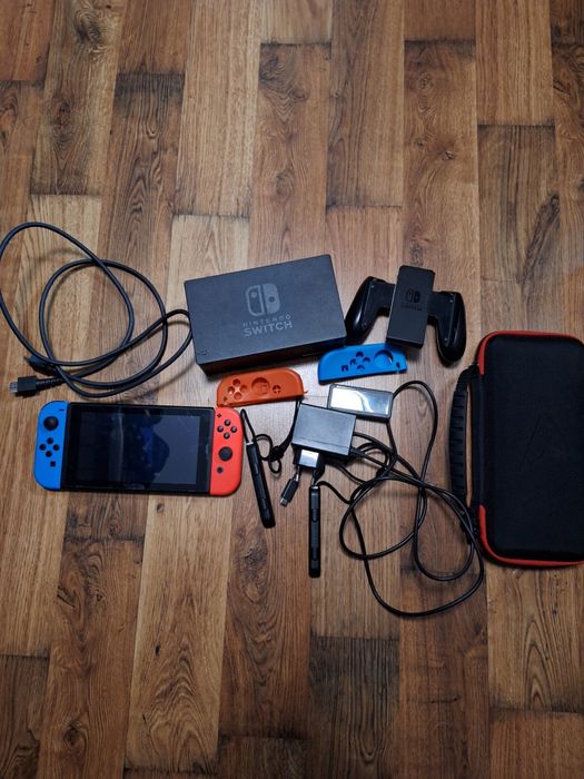 Nintendo switch red/blue