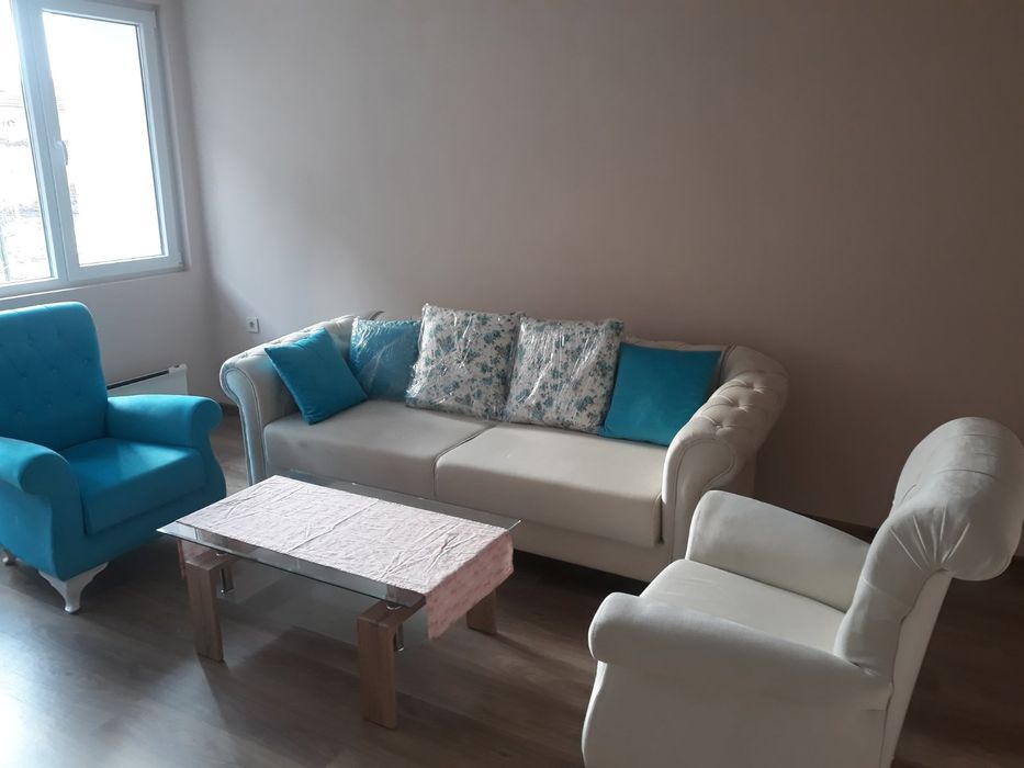 Апартамент под наем в центъра на Казанлък