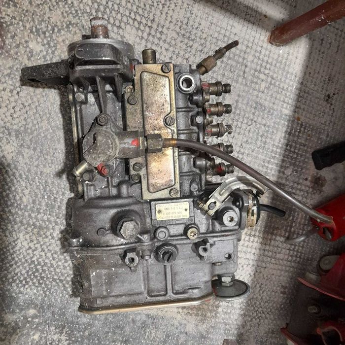 pompa injectie mercedes