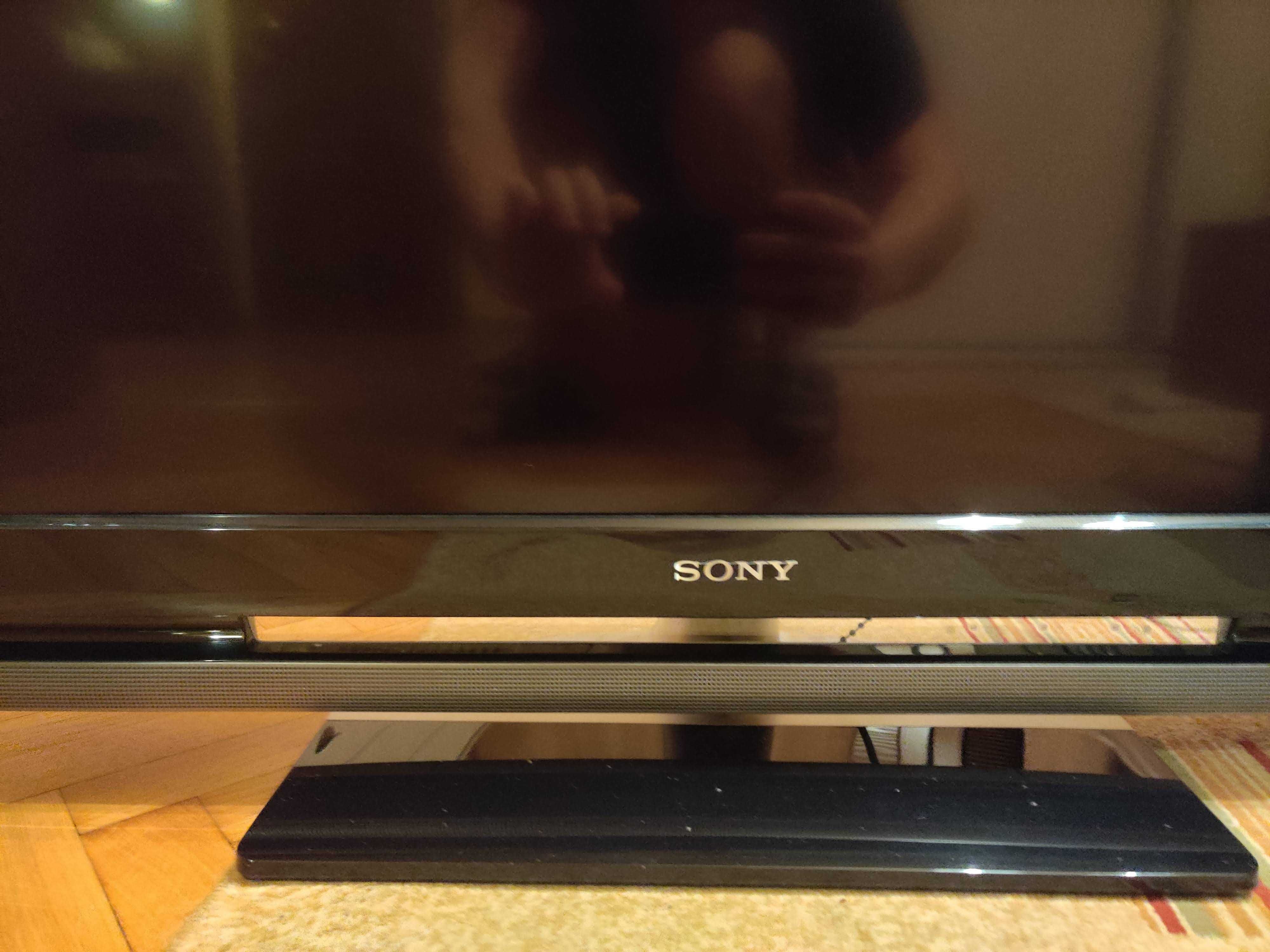 Телевизор 32-инча Sony Bravia KDL-32V4500