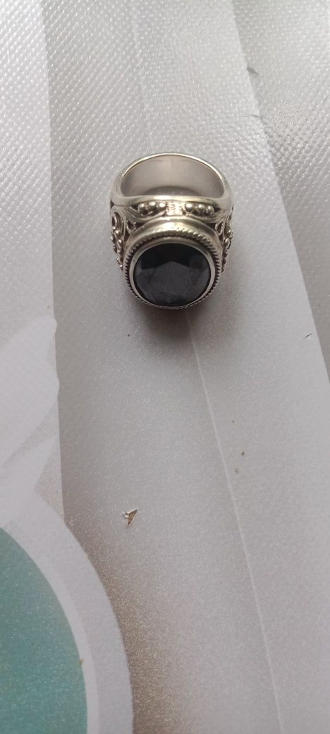 Продам перстень серебро делали на заказ
