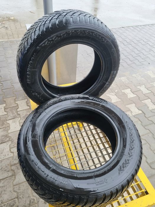 Vând două anvelope Hankook iarnă M+S 195 65 15