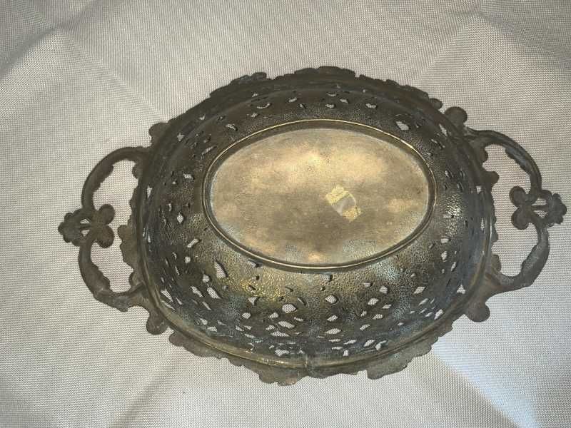 Fructiera din bronz vintage