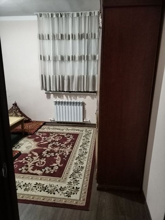 Срочна сотилади 7а 3. 2. 7. 60м²