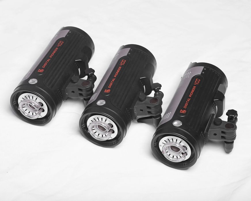 Студийный импульсный свет 400Дж 3шт