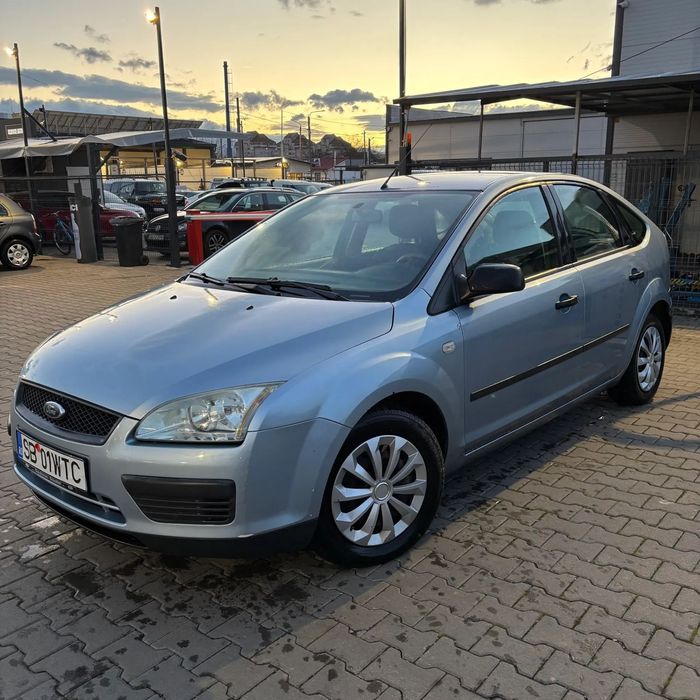 Ford Focus Ford Focus 1.6 benzina 2005