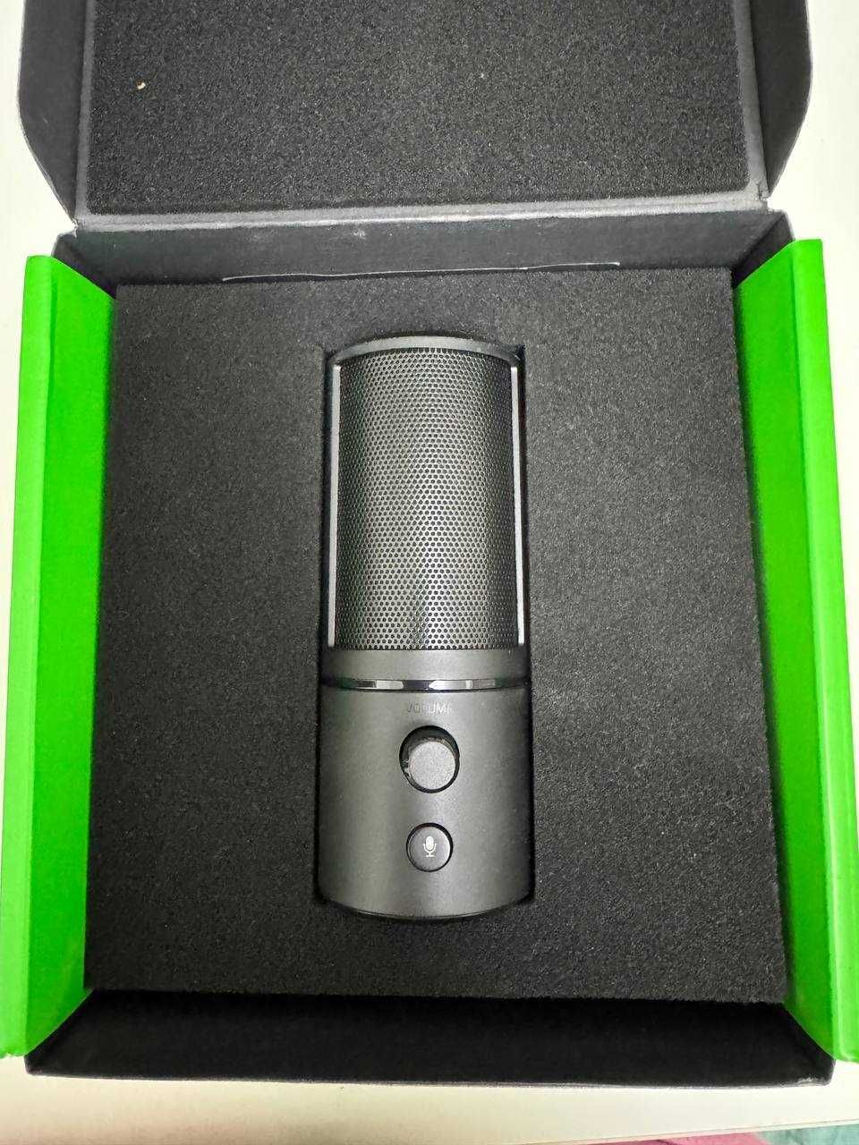 Игровой микрофон Razer Seiren X