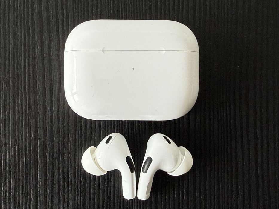 Apple AirPods Pro 2 (в гаранция)