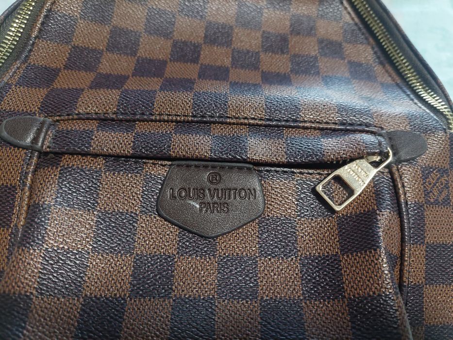 Кафява раница нова