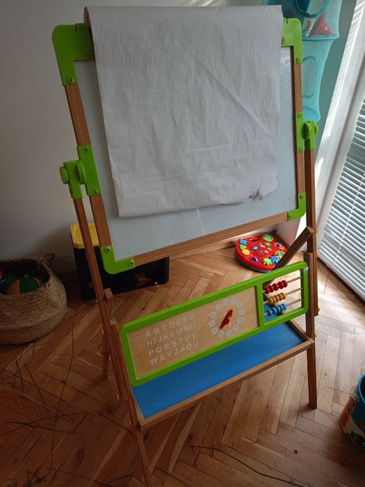 Дъска за рисуване , смятане с часовник и сметало