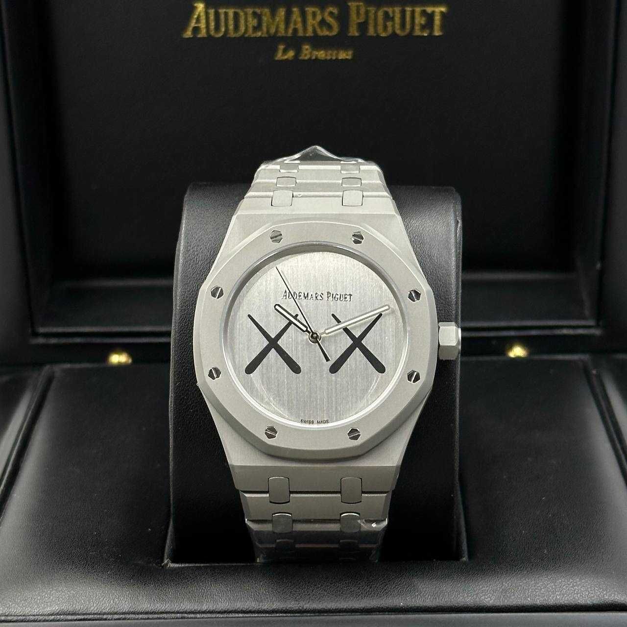 audemars piguet royal oak kaws колекция