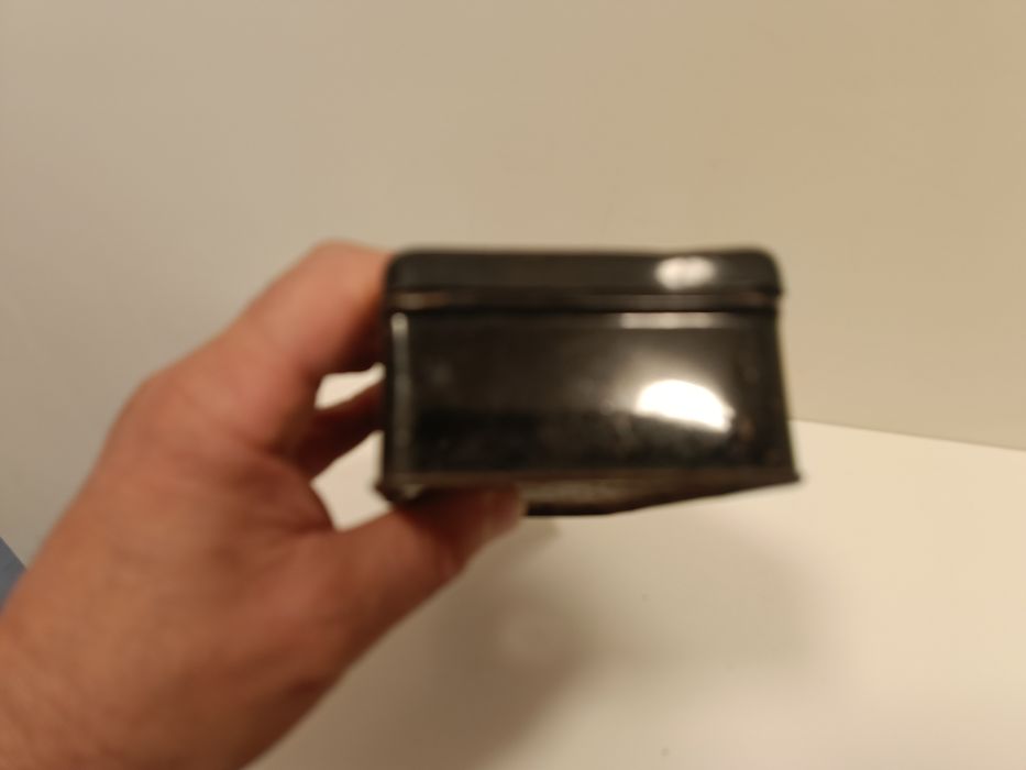 Кутия от шевна машина Гринцнерь