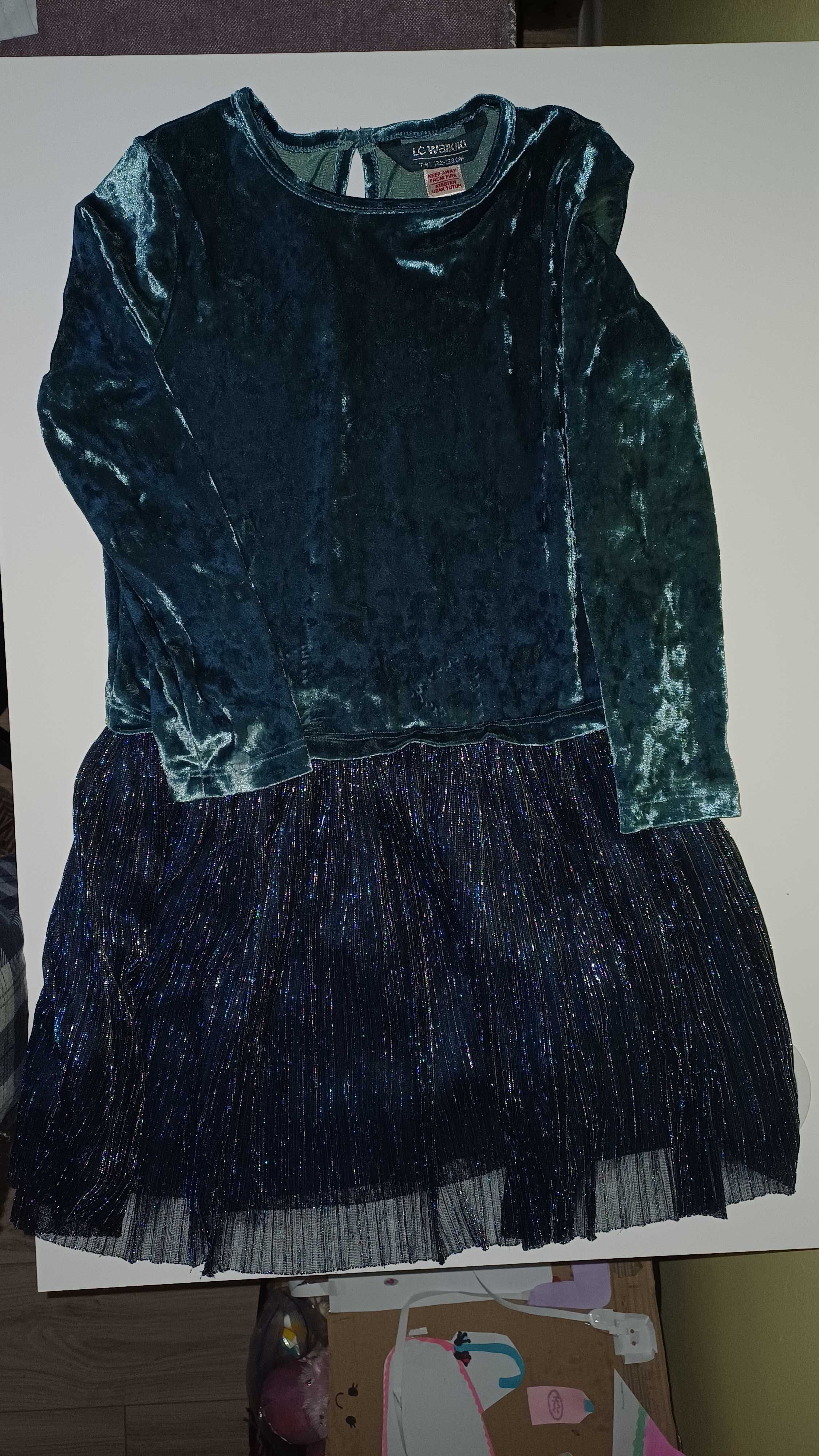 Rochii + fusta + bluza + balerini fete 7 - 9 ani