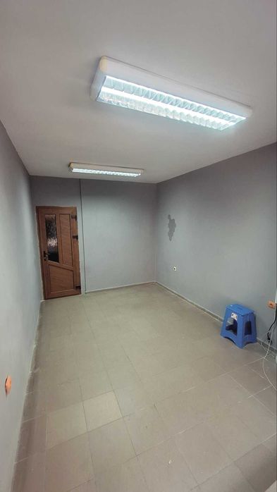 Дава се под наем Магазин в Варна, Окръжна болница - 20 кв.м за 248.88 € - Снимка #2