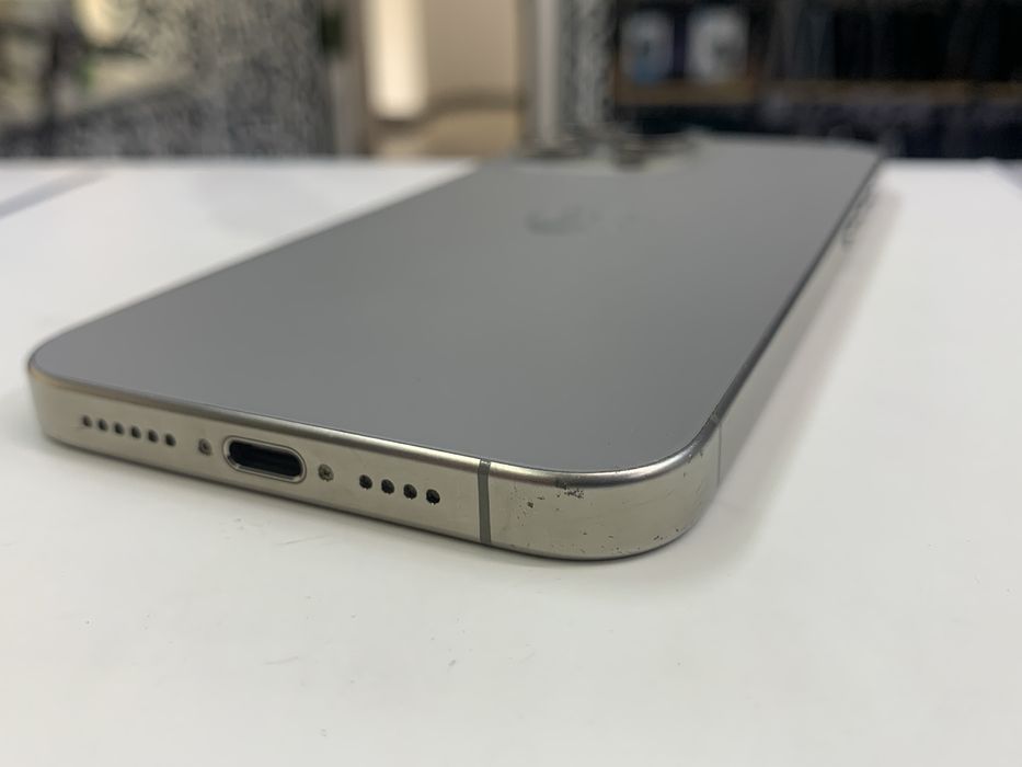 Iphone 15 pro max 256gb 90% 487 циклов e-sim