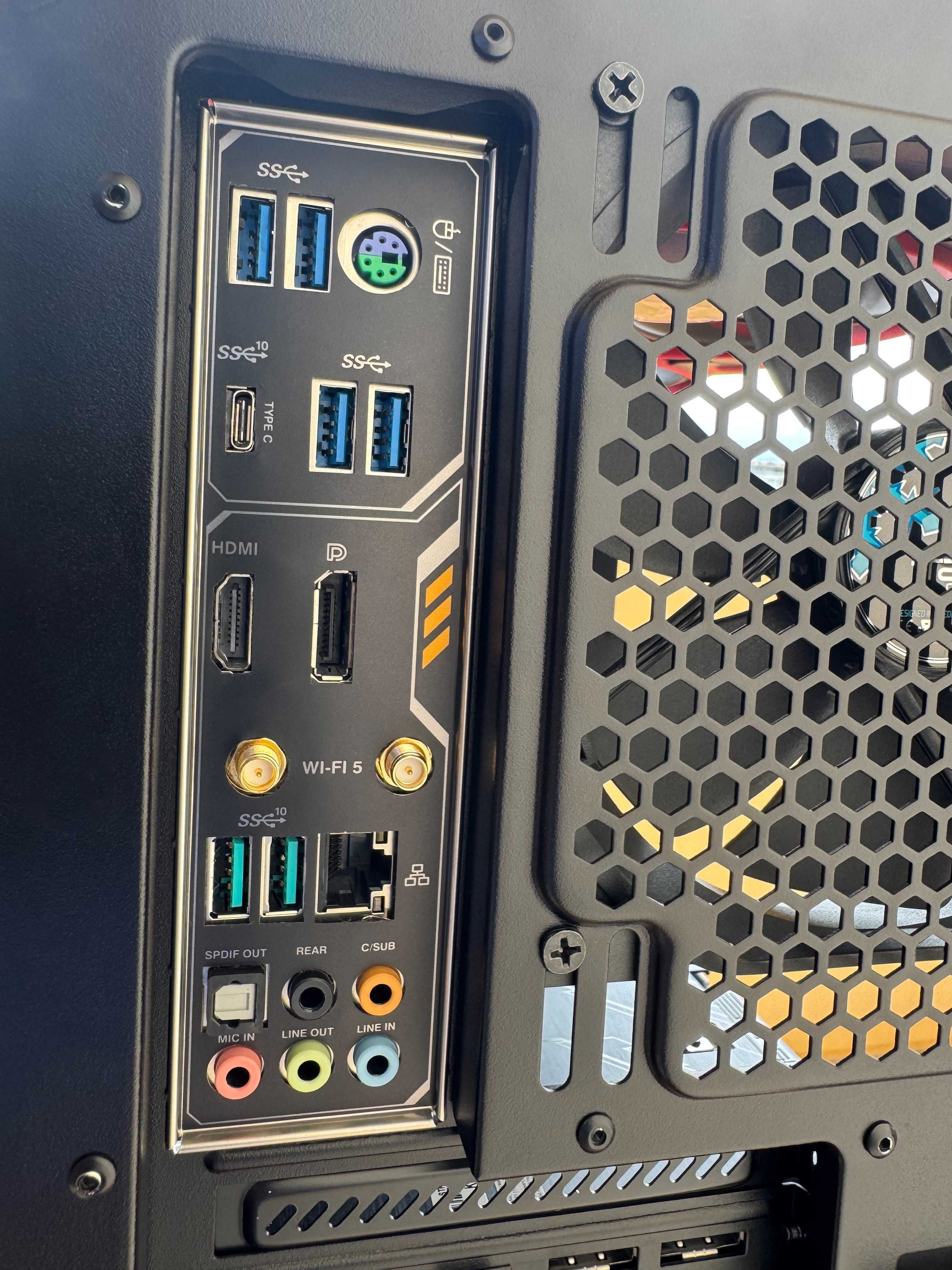 Геймърски компютър-FD Define R6 + Ryzen 7 3700x + ROG Strix 2070 SUPER