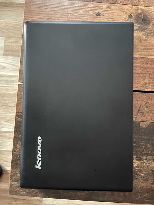Lenovo G505 лаптоп + подарък чанта