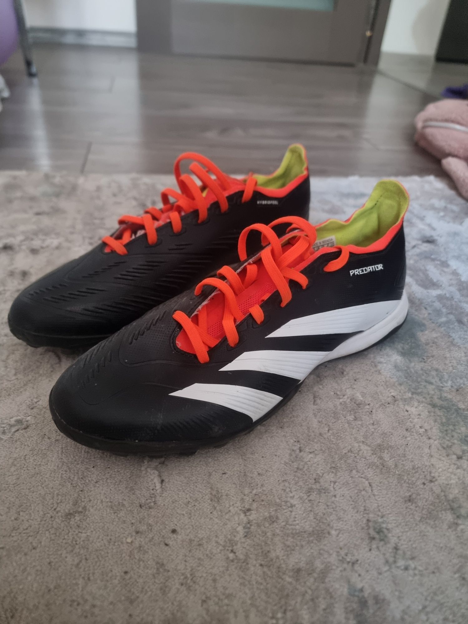 ghete fotbal Adidas predator league TF