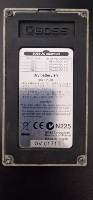 Vand diverse pedale, efecte de chitara / bas