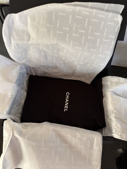 Chanel чанта ест.кожа 699лв НАЛИЧНА