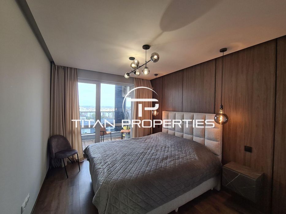 Луксозен двустаен апартамент с Панорамна Гледка в жк. Тракия