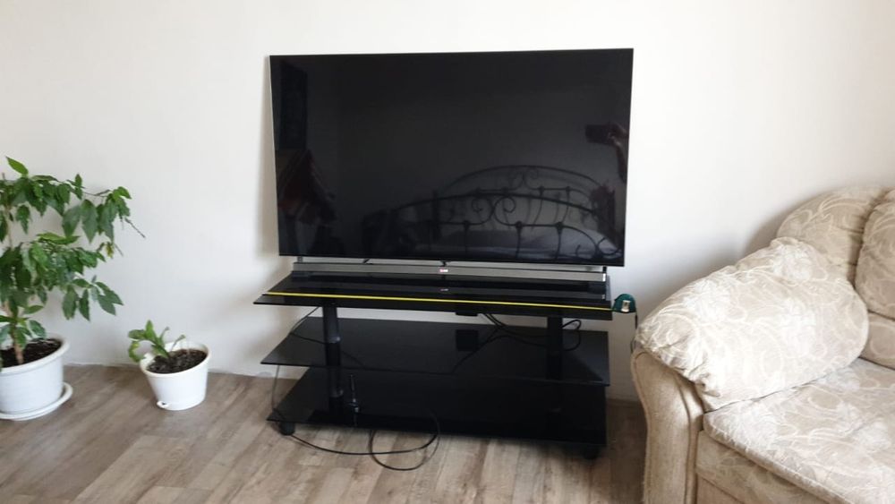 Продам подставку под телевизор