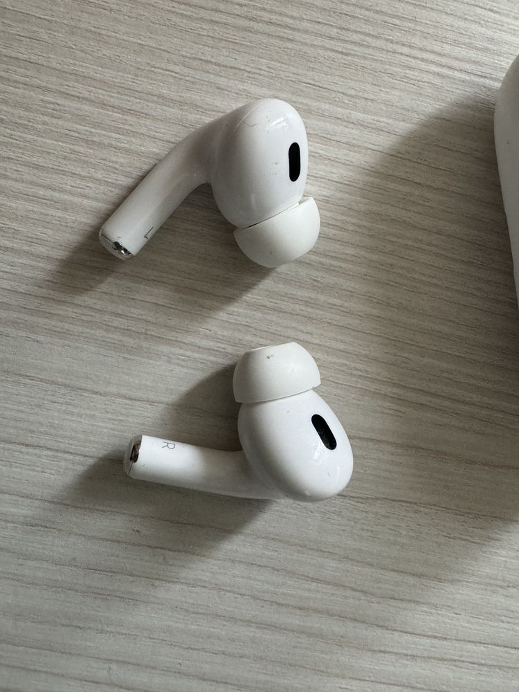 Продам airpods pro 2 usb c