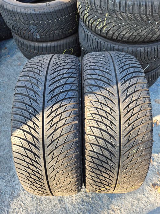 2 Anvelope de IARNA - 235/45/18 - Michelin - CA NOI - DOT 2024