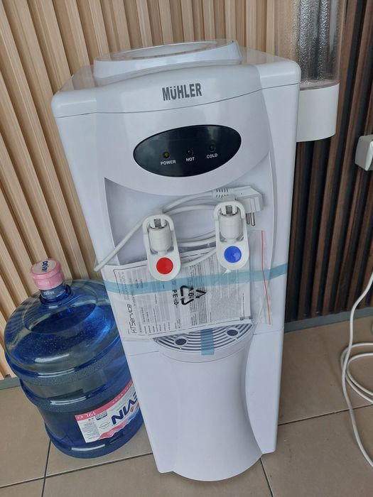 Мюлер (MUHLER) диспенсер за вода