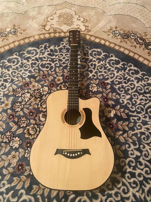 Продается гитара