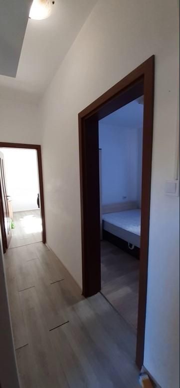 Дава се под наем Двустаен апартамент в София, Изгрев - 45 кв.м за 375 € - Снимка #6