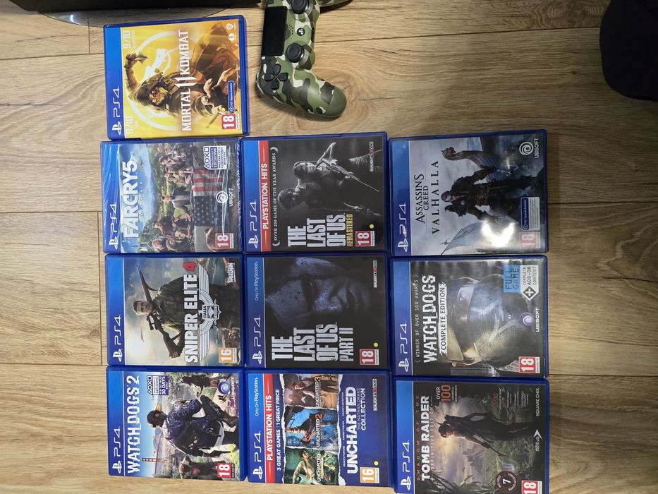 Playstation 4 PRO + 2 controlere + 10 jocuri