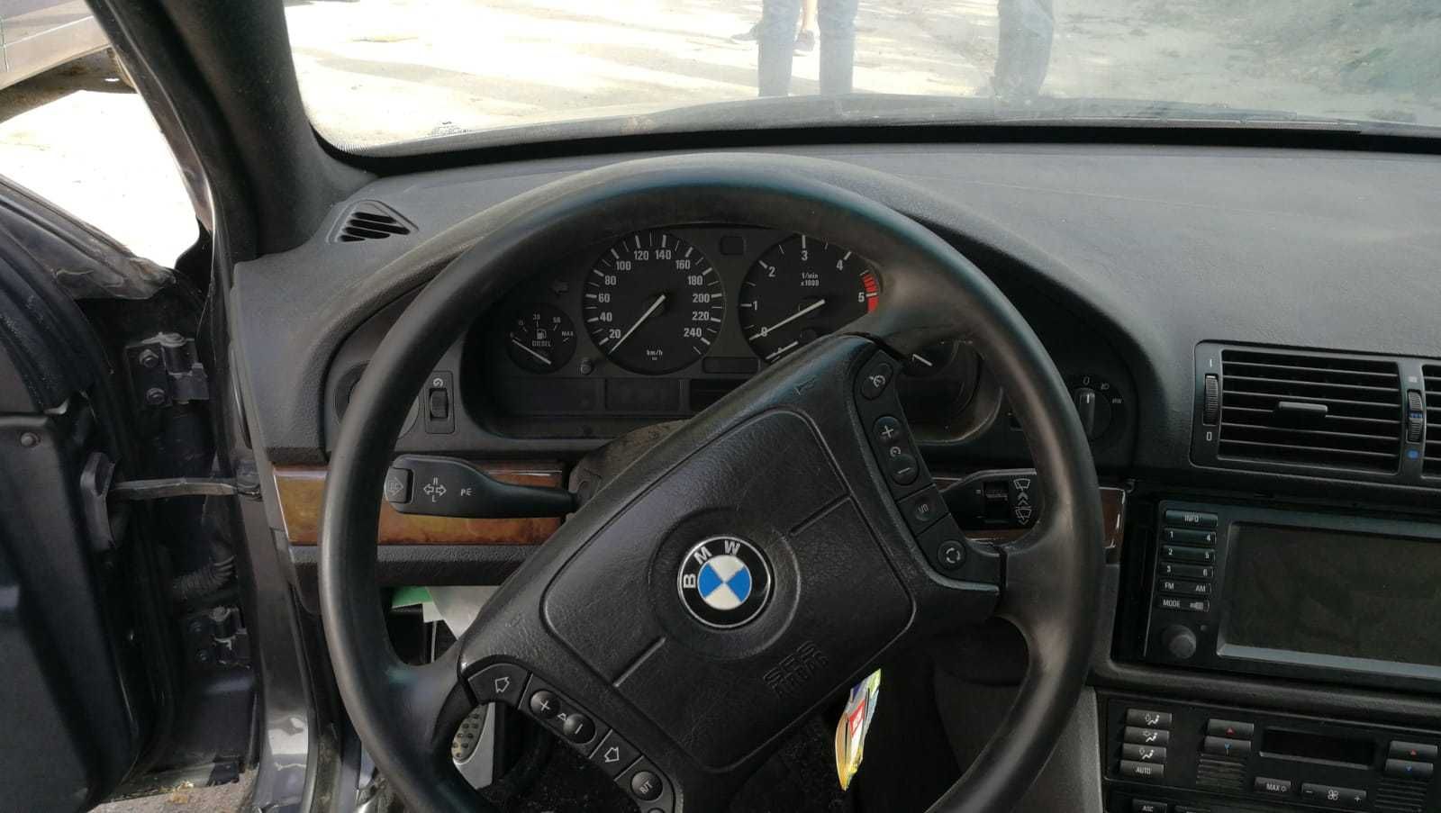 Dezmembrez Bmw Seria 5 E39 3.0 diesel