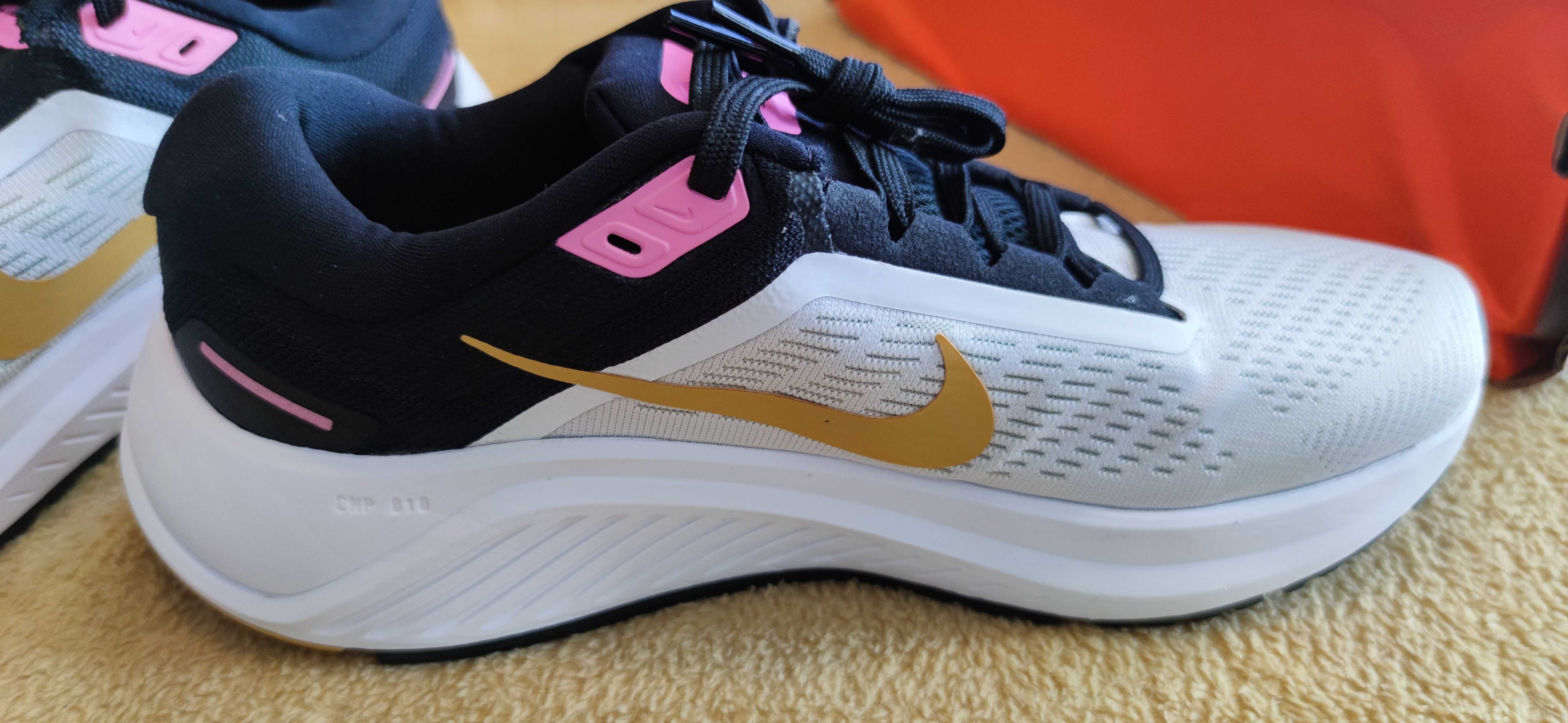 W Nike Air Zoom Structure 24- marimea 41