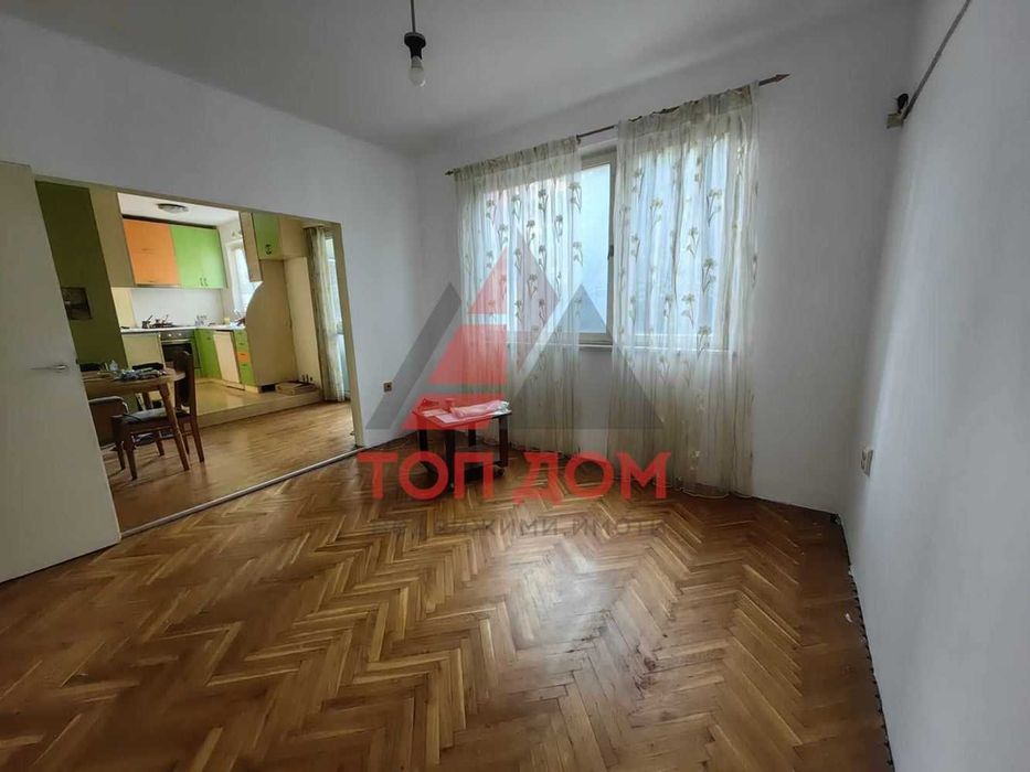 Продава се Тристаен апартамент в Варна, Нептун - 92 кв.м за 1979 €/кв.м - Снимка #1