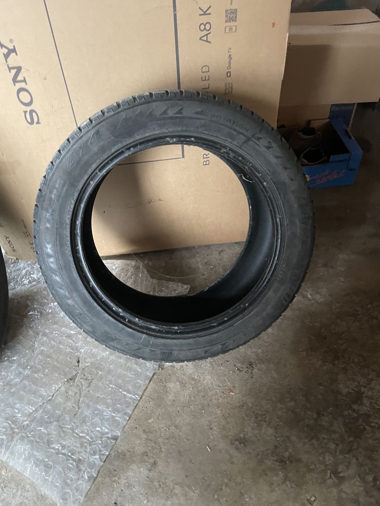 Гуми 255/50R19 зимни и летни